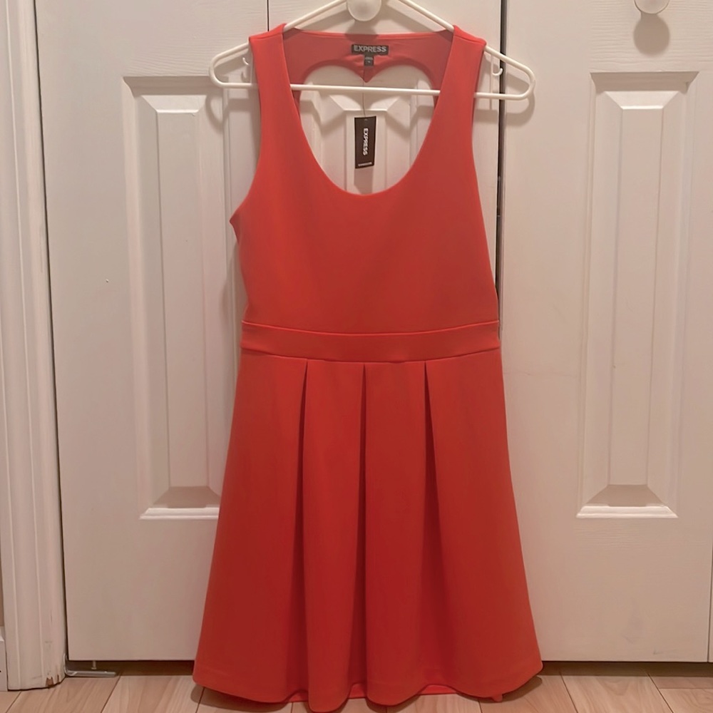 NWT Express fit & flare heart back dress coral size 8